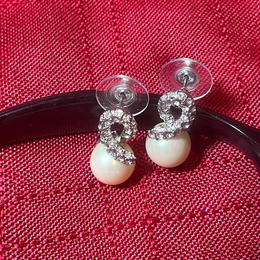 Exquisite designer CAROLEE  Vintage Faux Pearl Rhinestone Pierced Earrings BRIDE